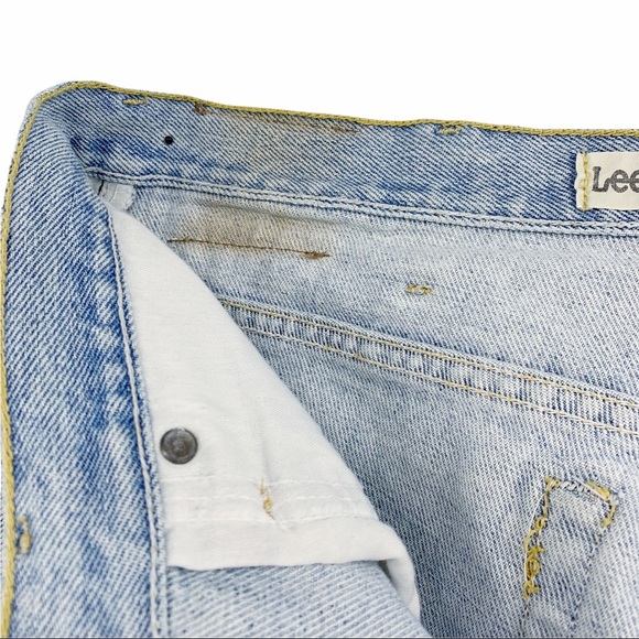 Vintage Lee Light Blue Wash Jeans Regular Fit - Picture 12 of 15